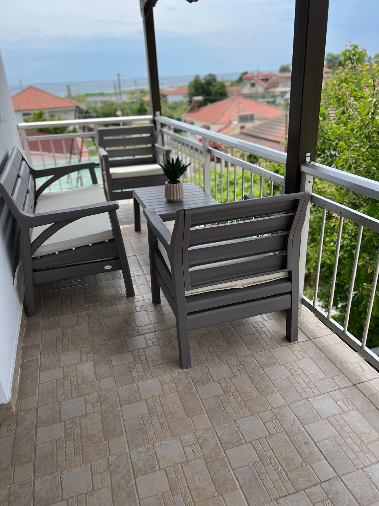 Vergia Apartment 2 ภายนอก รูปภาพ